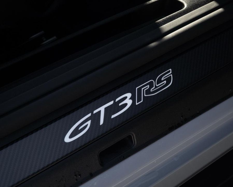 2025 Porsche 911