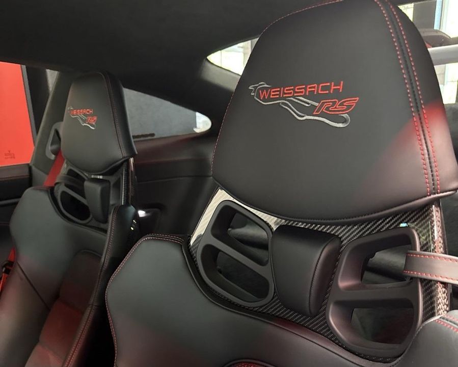 2025 Porsche 911