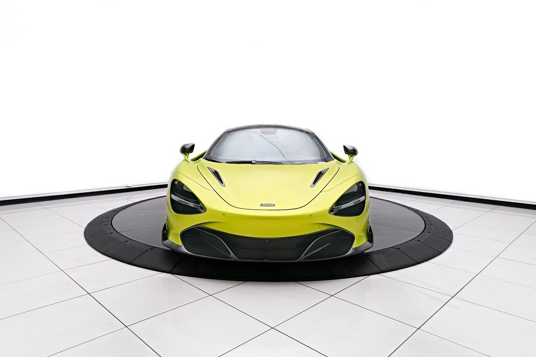 2022 McLaren 720S