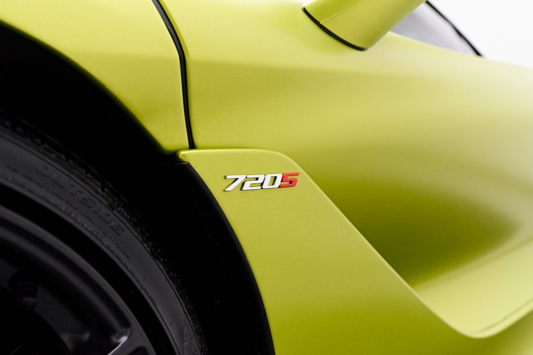 2022 McLaren 720S