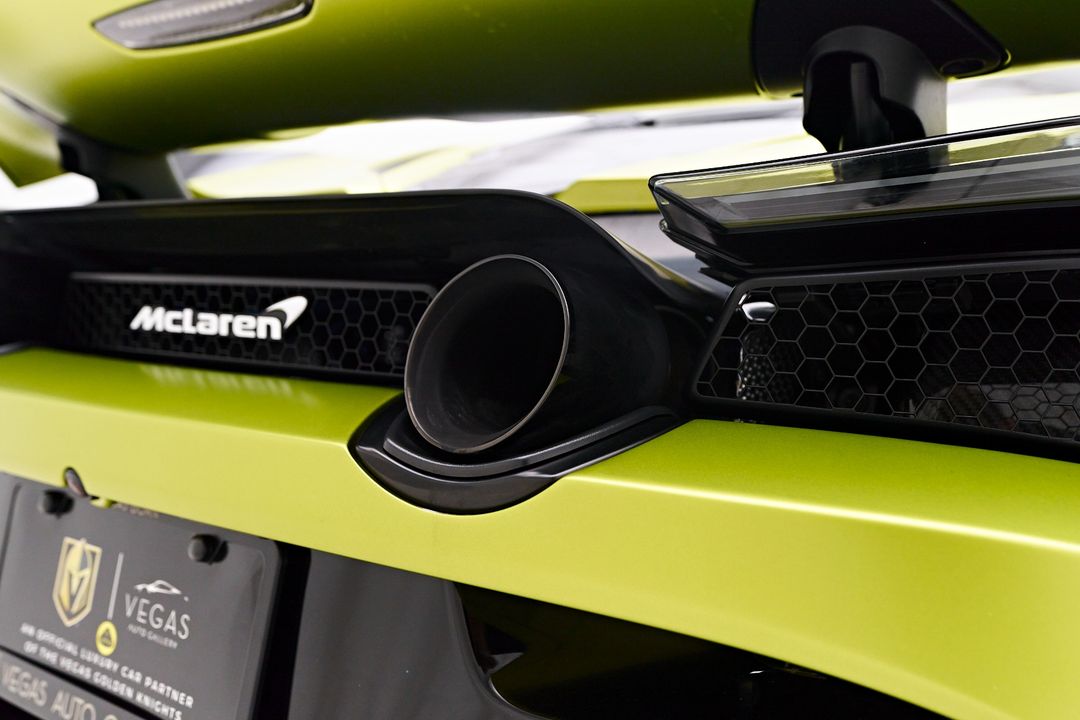 2022 McLaren 720S