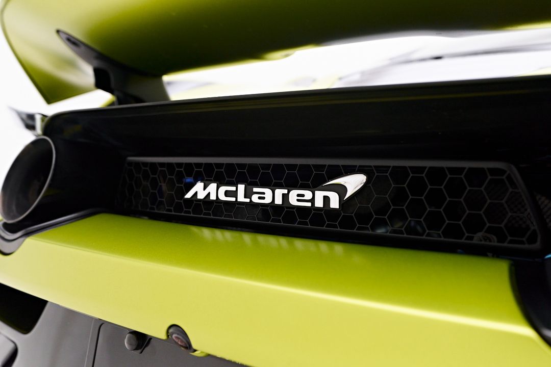 2022 McLaren 720S
