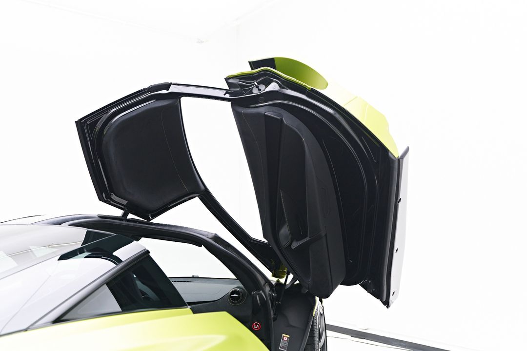 2022 McLaren 720S