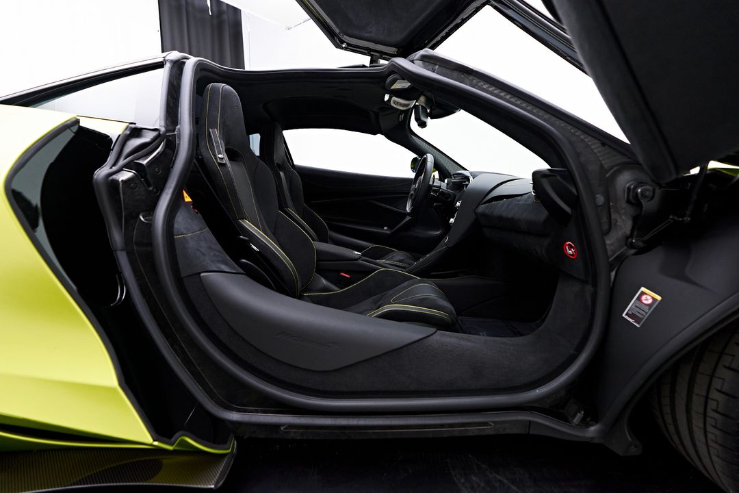 2022 McLaren 720S