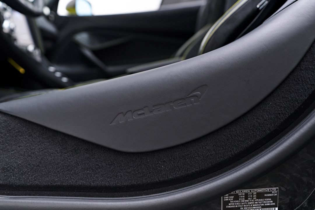 2022 McLaren 720S