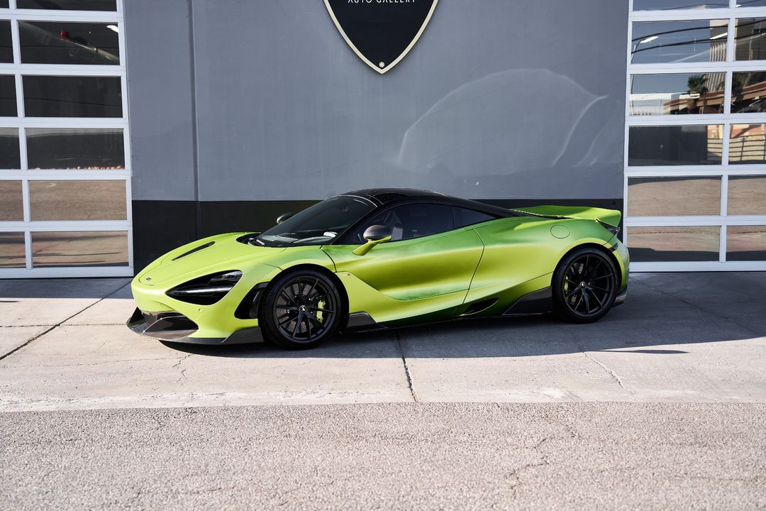 2022 McLaren 720S