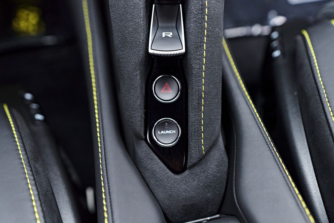 2022 McLaren 720S