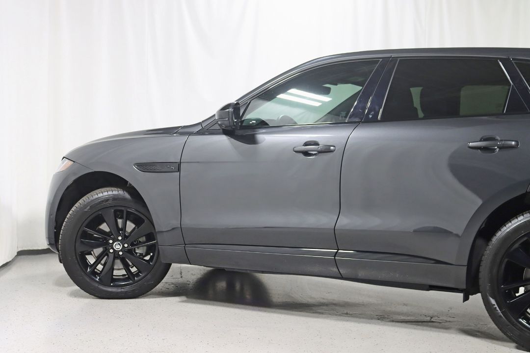 2025 Jaguar F-PACE