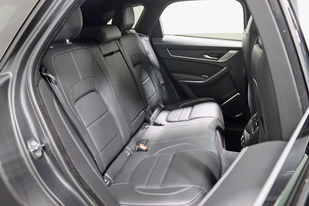 2025 Jaguar F-PACE