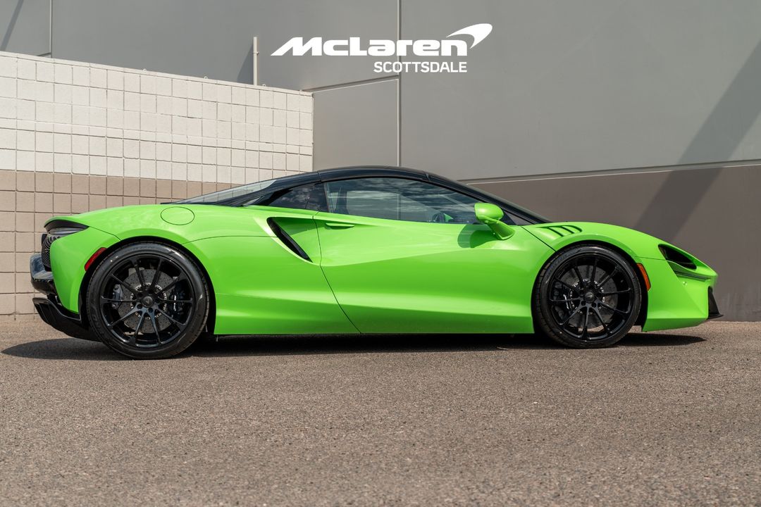 2026 MCLAREN ARTURA