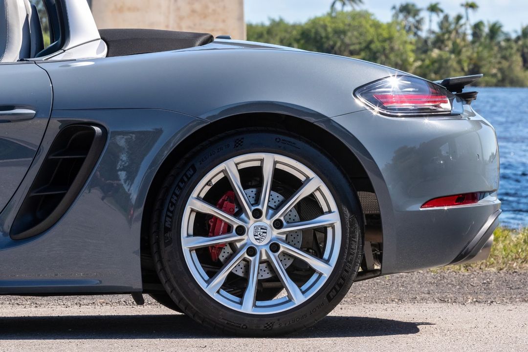 2017 Porsche 718 Boxster