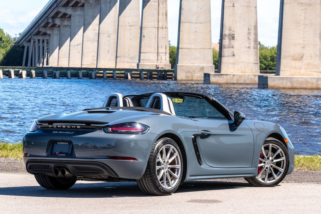 2017 Porsche 718 Boxster