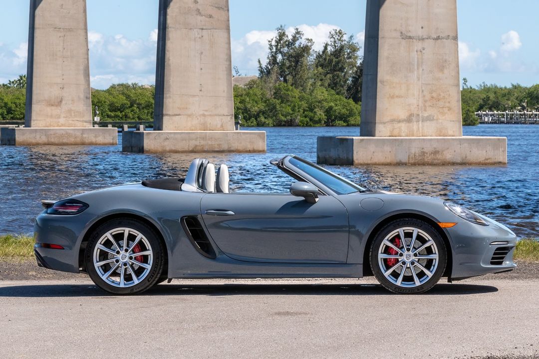 2017 Porsche 718 Boxster
