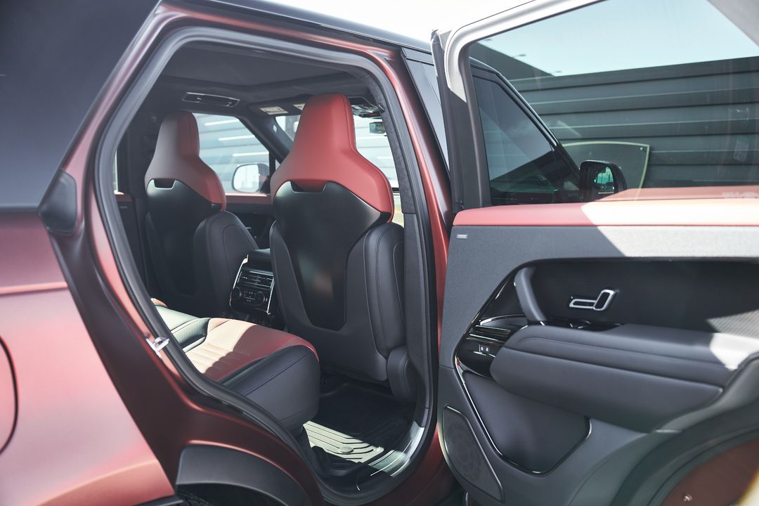 2025 Land Rover Range Rover Sport