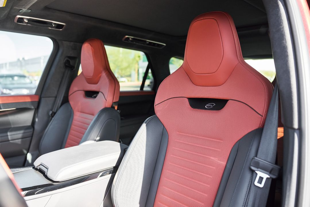 2025 Land Rover Range Rover Sport