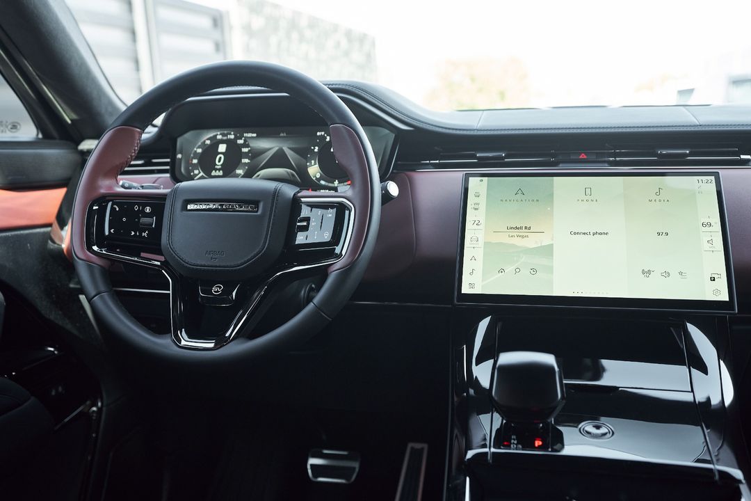2025 Land Rover Range Rover Sport
