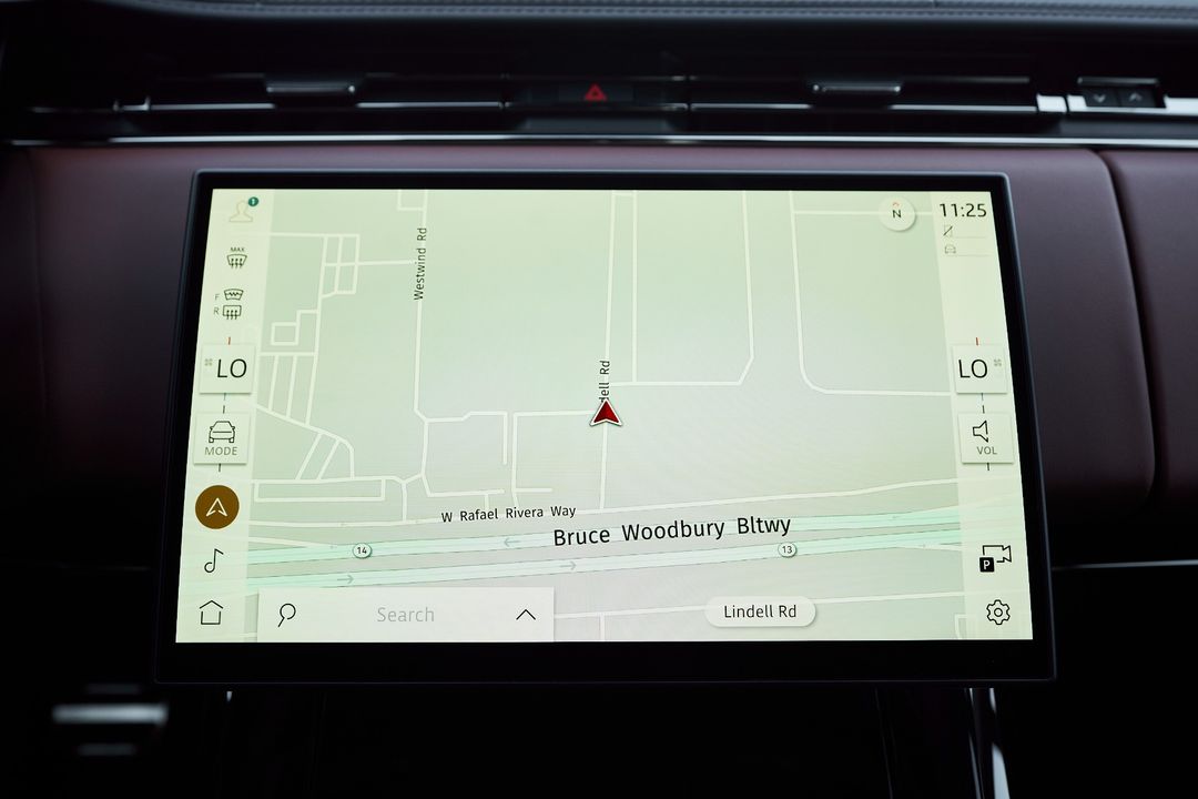 2025 Land Rover Range Rover Sport