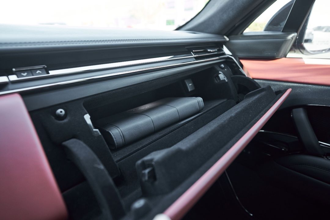 2025 Land Rover Range Rover Sport