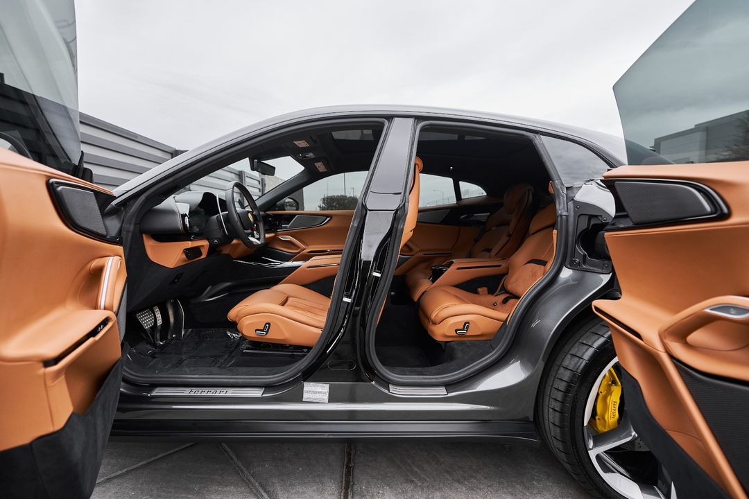 2025 Ferrari Purosangue