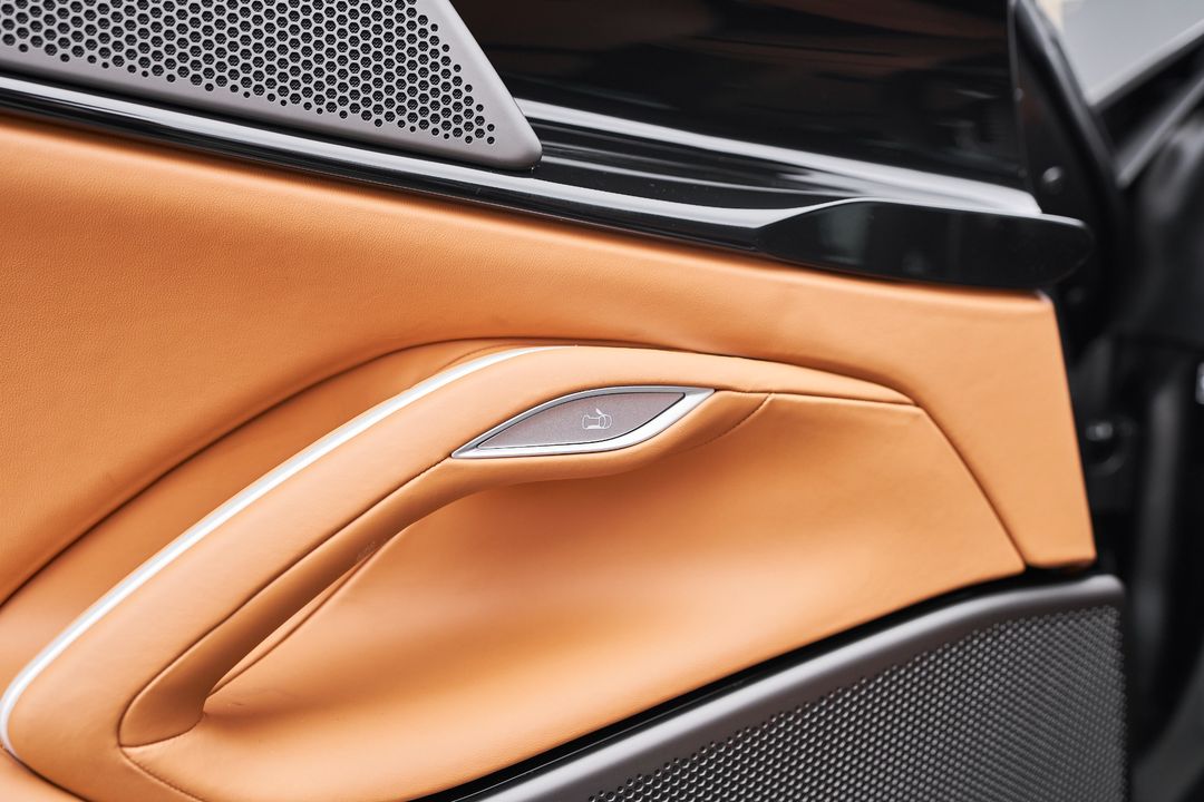 2025 Ferrari Purosangue