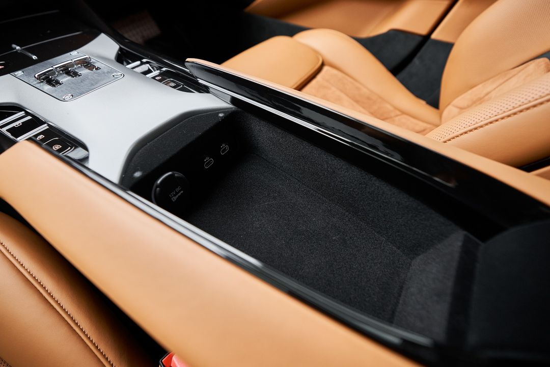 2025 Ferrari Purosangue