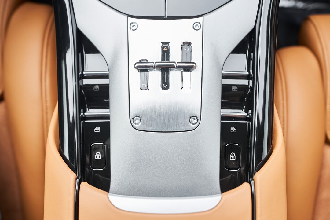 2025 Ferrari Purosangue