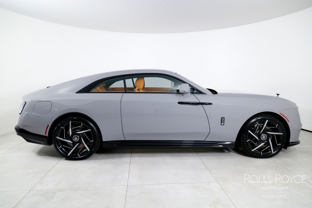 2025 Rolls-Royce Black Badge Spectre