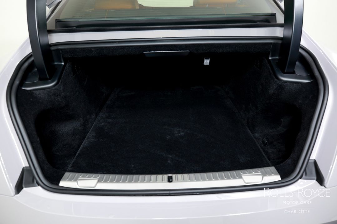 2025 Rolls-Royce Black Badge Spectre