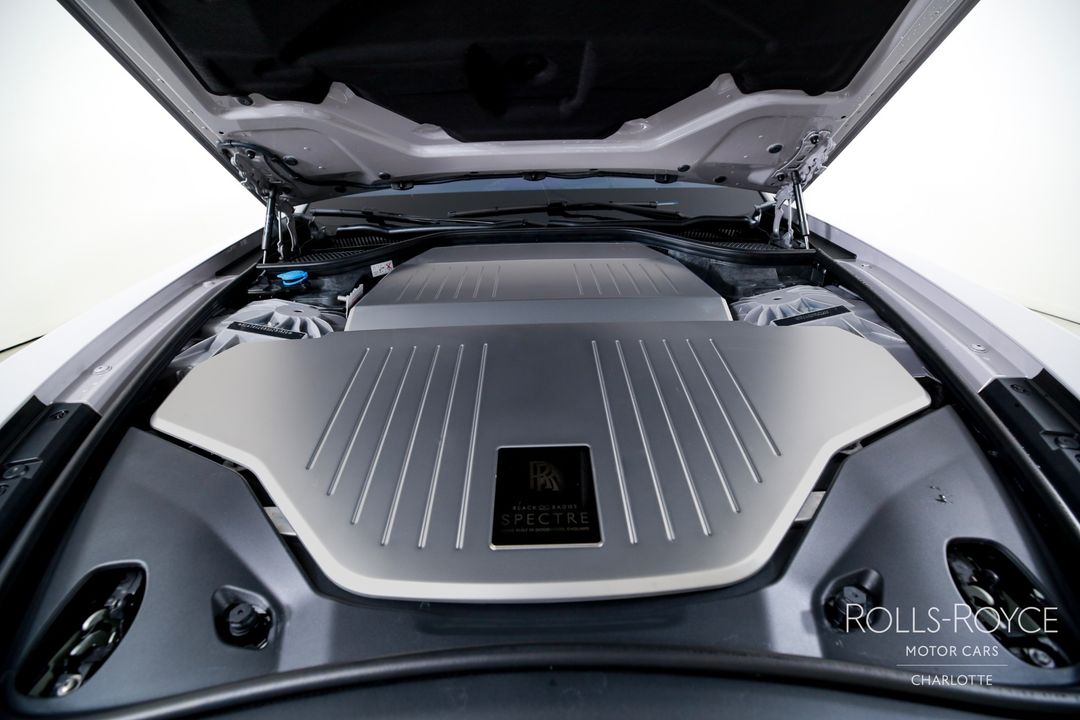 2025 Rolls-Royce Black Badge Spectre