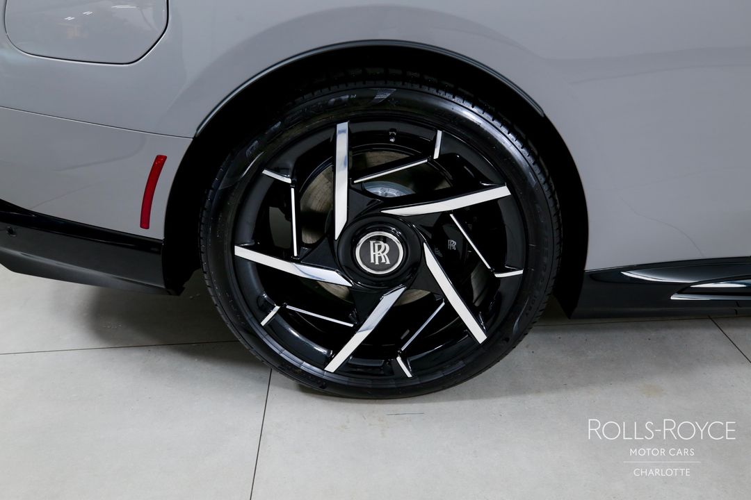 2025 Rolls-Royce Black Badge Spectre