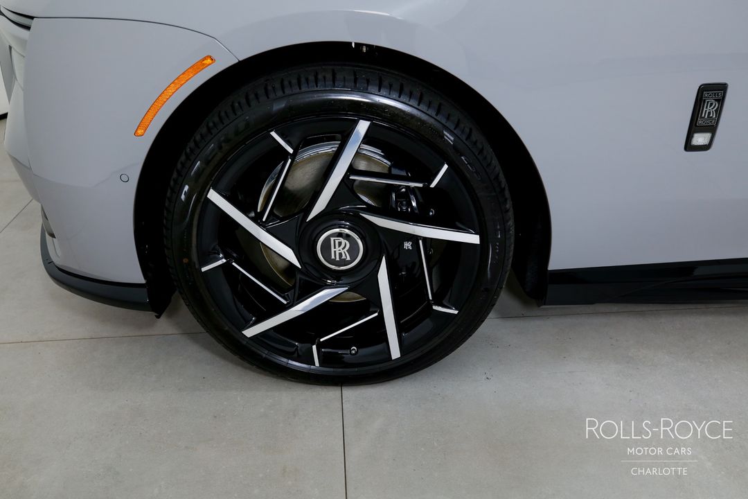 2025 Rolls-Royce Black Badge Spectre