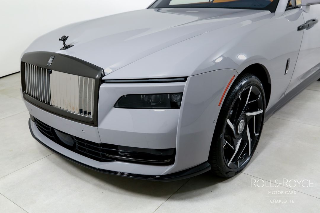 2025 Rolls-Royce Black Badge Spectre