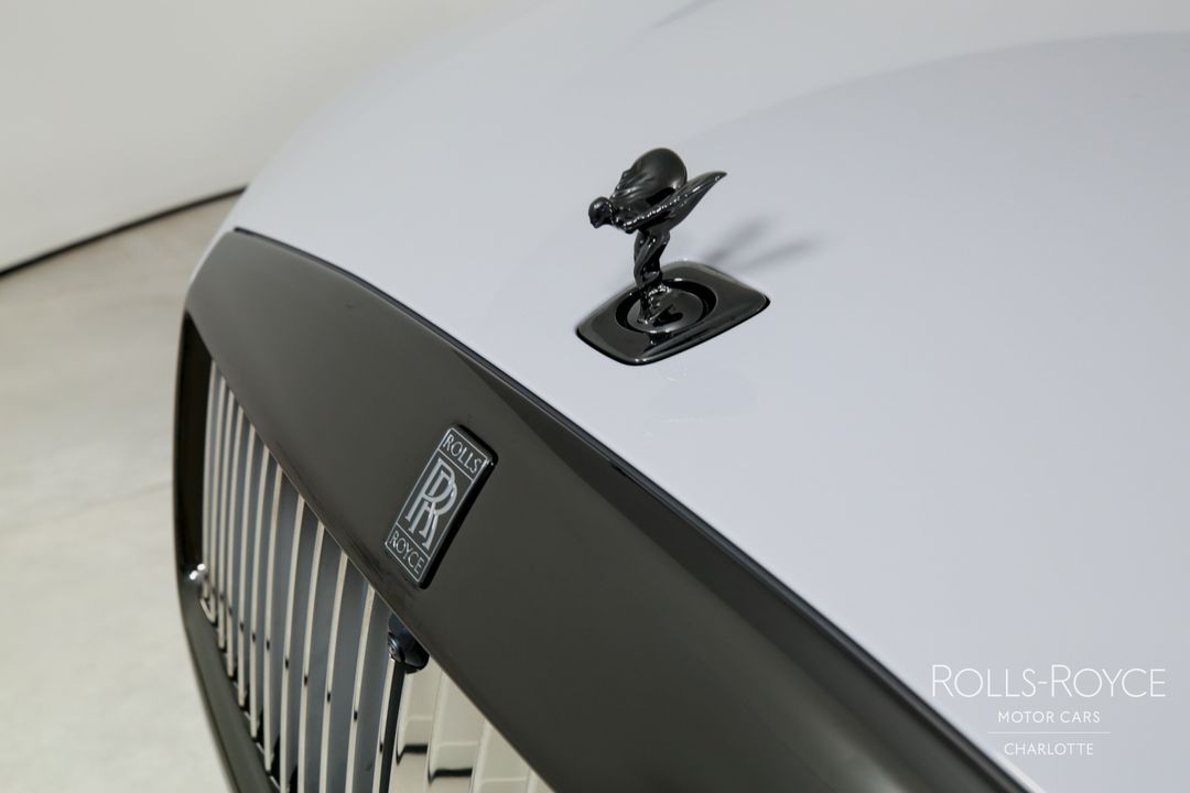 2025 Rolls-Royce Black Badge Spectre