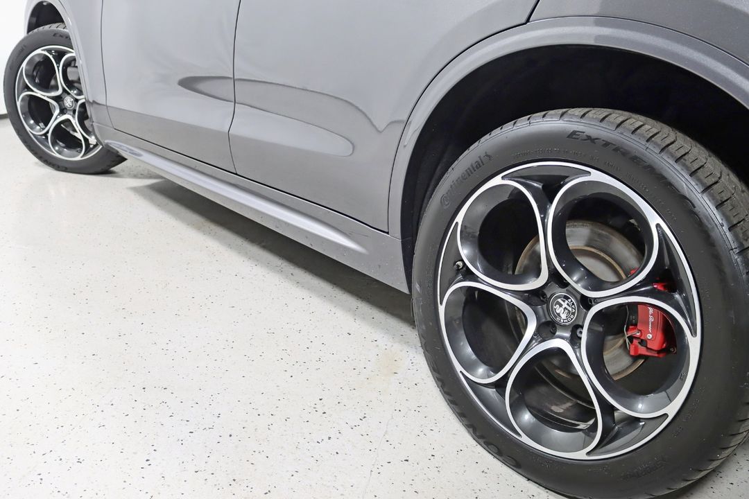 2022 Alfa Romeo Stelvio
