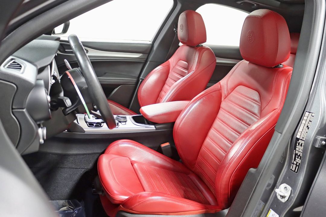 2022 Alfa Romeo Stelvio