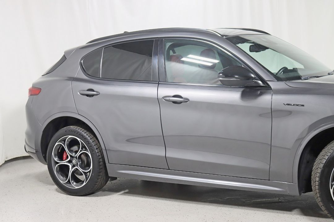 2022 Alfa Romeo Stelvio