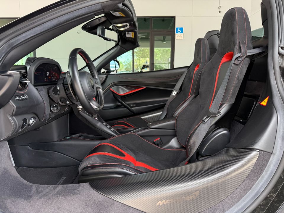 2021 McLaren 720S Spider