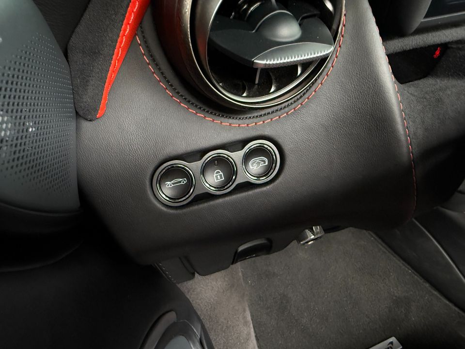 2021 McLaren 720S Spider