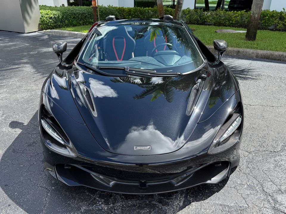 2021 McLaren 720S Spider