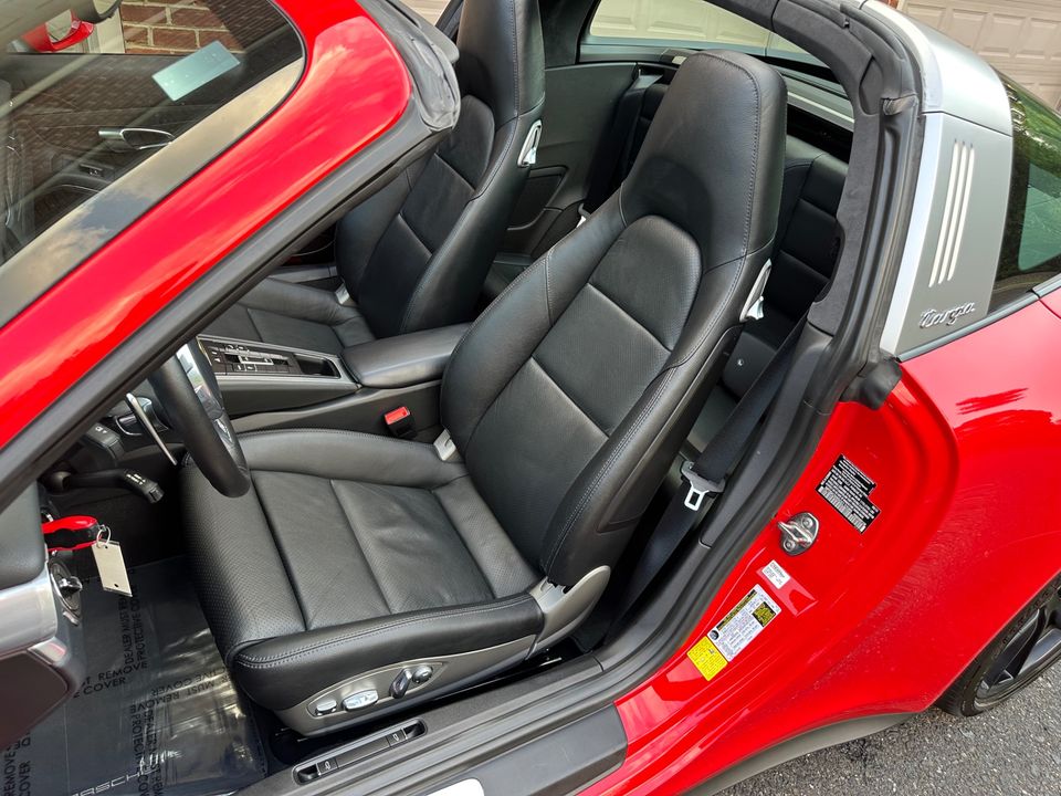 2016 Porsche 911