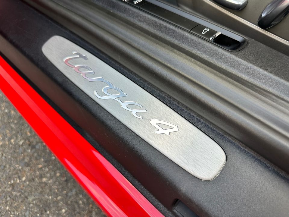 2016 Porsche 911