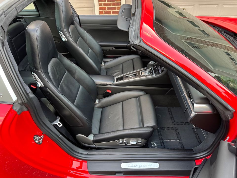2016 Porsche 911