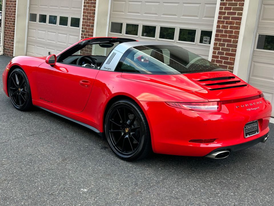 2016 Porsche 911