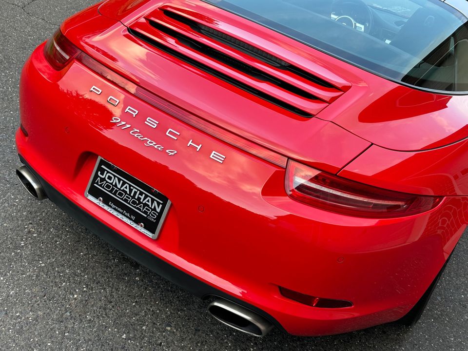 2016 Porsche 911