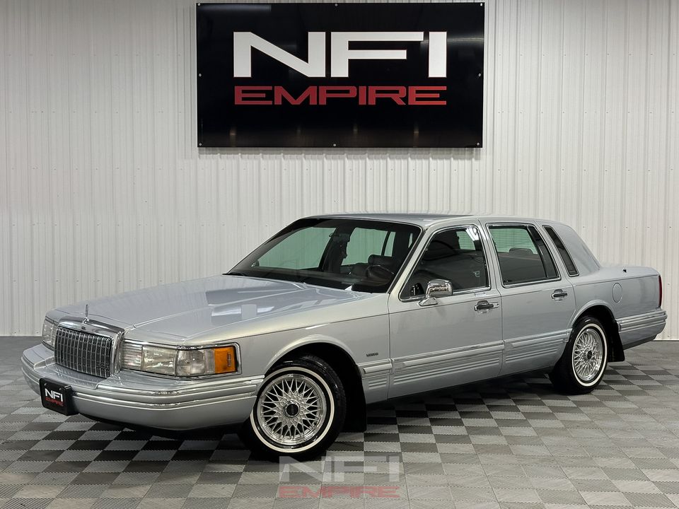 1994 Lincoln Town Car