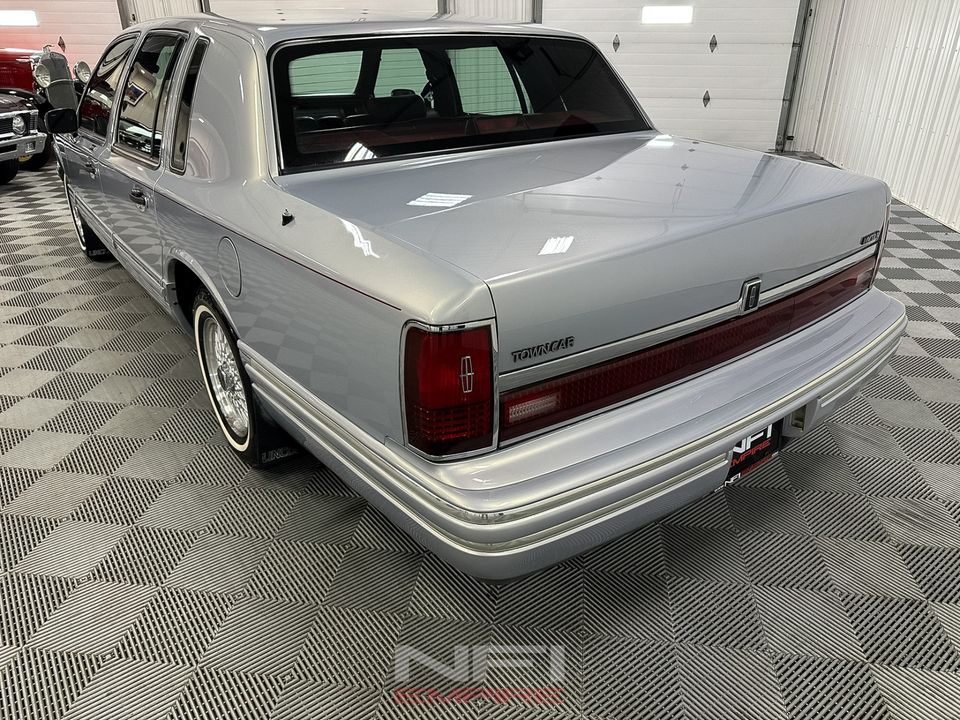 1994 Lincoln Town Car