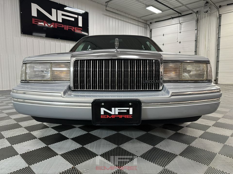 1994 Lincoln Town Car