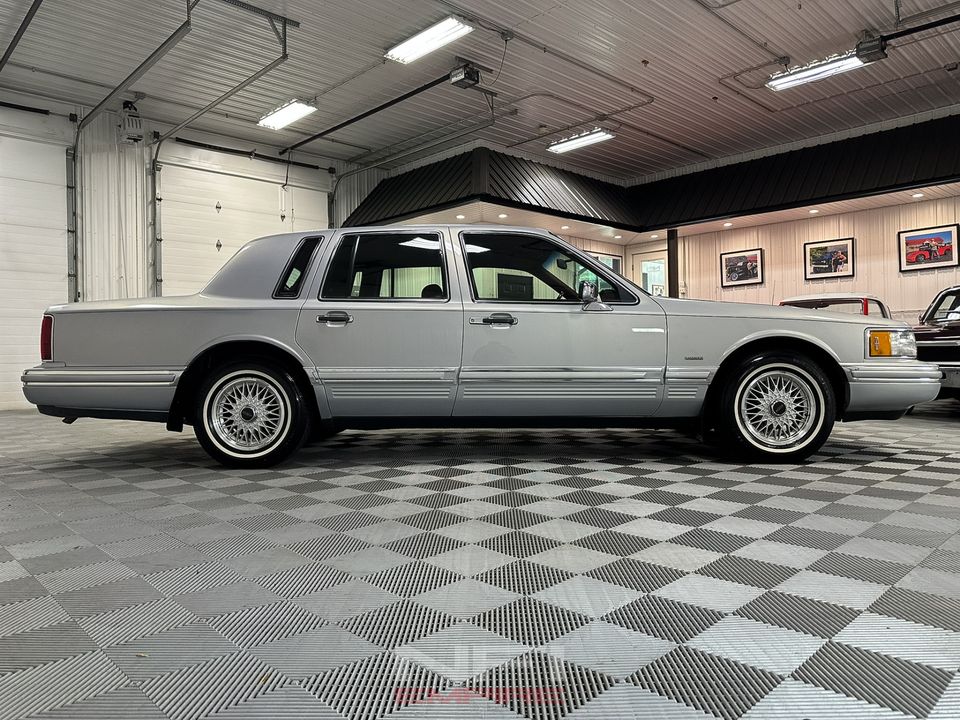 1994 Lincoln Town Car
