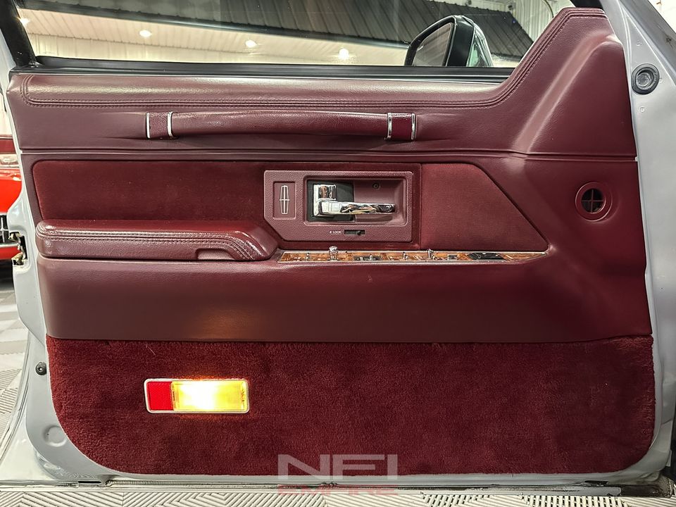 1994 Lincoln Town Car