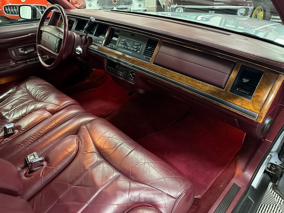 1994 Lincoln Town Car